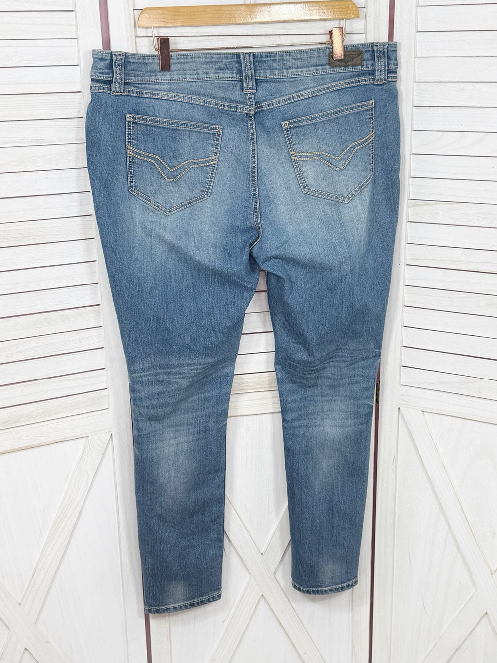Harley-Davidson Skinny Slim-Fit Low-Rise Jeans Indigo Women Size 18 99130-17VW - Picture 2 of 12